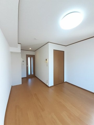 【内装】 | ミニヨンハウス | 中はこのようになっています