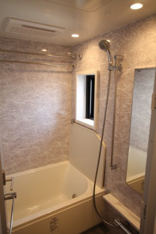 【浴室】