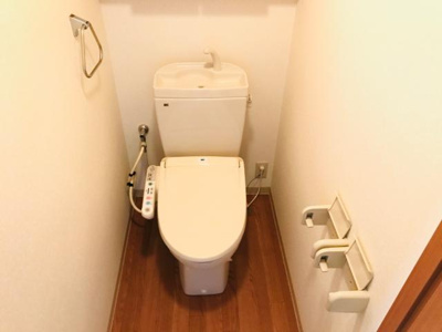 【トイレ】 | ロイヤルハイツ | おしり洗浄トイレ