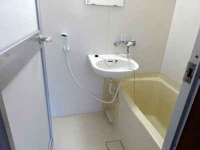 【浴室】 | コーポ白馬 | お風呂で日々の疲れを落としましょう