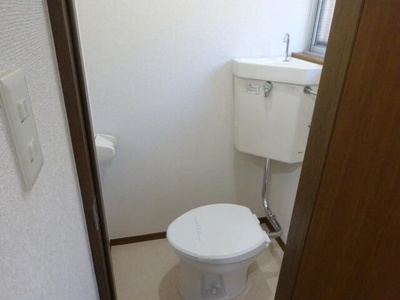 【トイレ】 | コーポ白馬 | 清潔感のあるトイレです