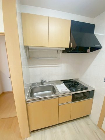 スターテラス宝塚のキッチン|コンパクトなキッチンで掃除もラクラク