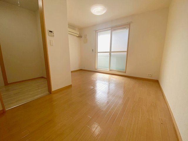 スターテラス宝塚の居間・リビング|ゆったり過ごせるリビングです