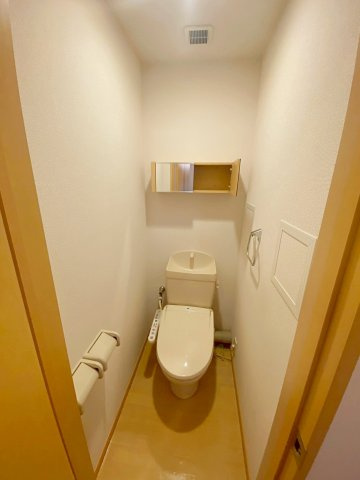 スターテラス宝塚のトイレ|シンプルで使いやすいトイレです