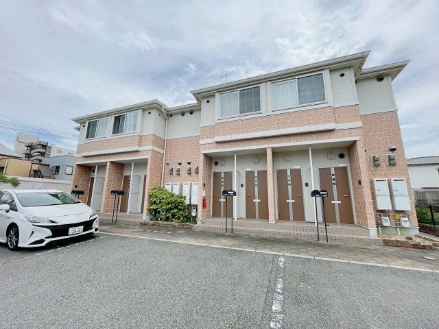 スターテラス宝塚のエントランス|清潔なエントランスです