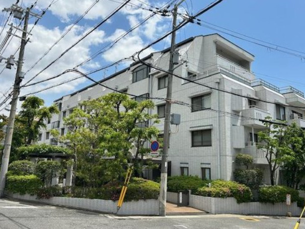 ファミーユ芦屋川