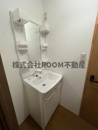 宝ビルの独立洗面台|独立洗面台あり、毎朝おしゃれに忙しい女性の方におすすめです