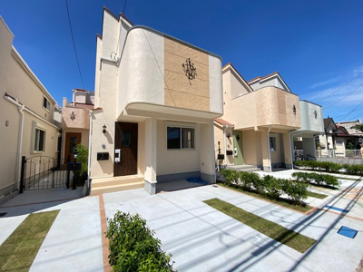 【完成予想図】 | 駒沢大学6区画 | ２号棟　外観イメージ図、採光・日当たり良好