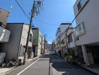 【前面道路含む現地写真】 | 墨田区横川１丁目の新築戸建