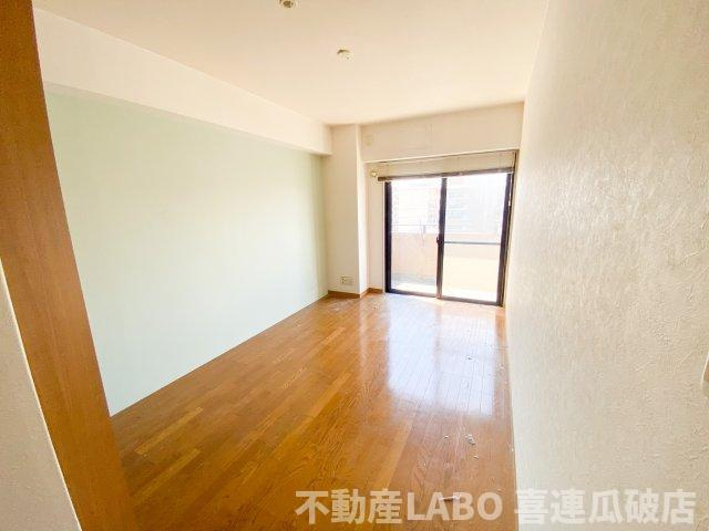 ガーデンハイツ加美 C棟の洋室