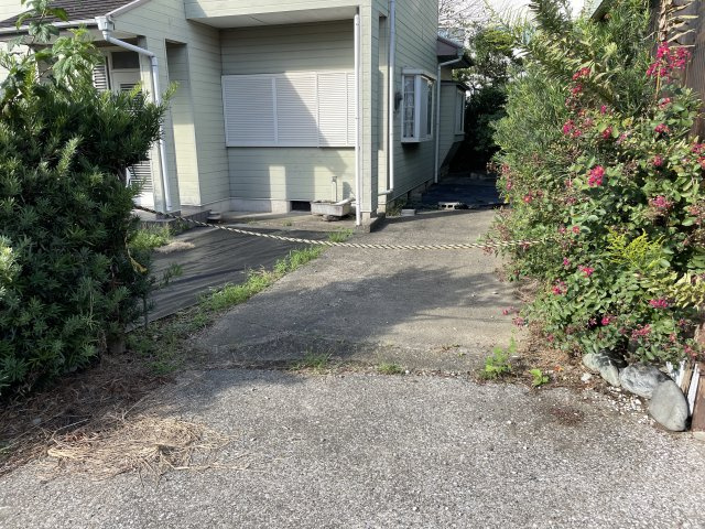 いすみ市岬町桑田2526中古戸建ての駐車場