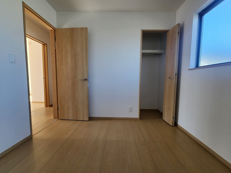 小牧市藤島２丁目　新築戸建　A号棟の洋室|落ち着いた色調の洋室です