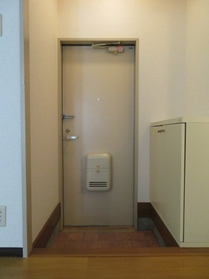 【玄関】 | サン住吉 | 明るい玄関です