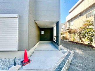 【駐車場】 | 岸野町　新築一戸建 | 駐車１台分ございます♪愛車の置き場所に困らないですね！