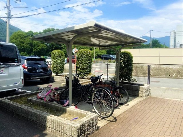 フォブール八木Cのその他