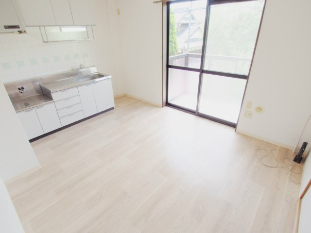 フォブール八木Cの居間・リビング