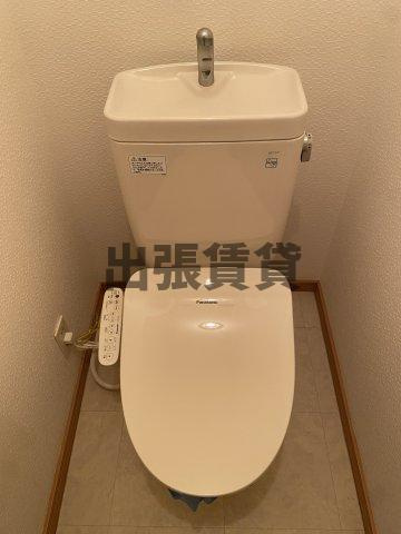 仲介手数料0円！！リヴィエール新橋のトイレ