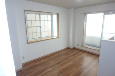 【洋室】 | ファミール１番館 | 302部分