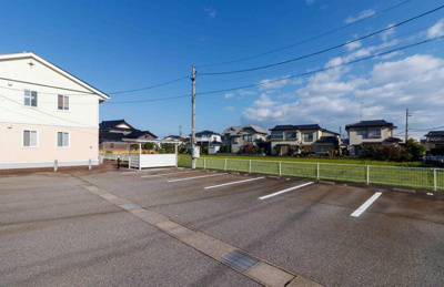 【駐車場】 | グランシャリオ