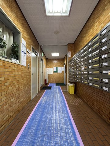ラインビルド高円寺・林のロビー