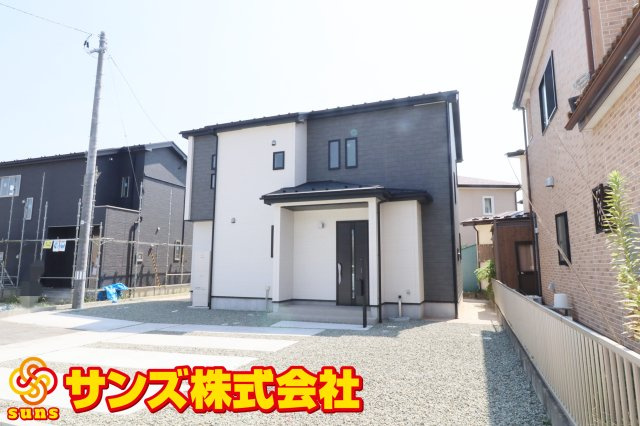 郡山市富田町字大徳南　　　2号棟　　　小山田小学校、郡山第６中学区の前面道路含む現地写真|北側前面道路