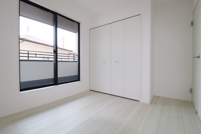 郡山市富田町字大徳南　　　2号棟　　　小山田小学校、郡山第６中学区の収納