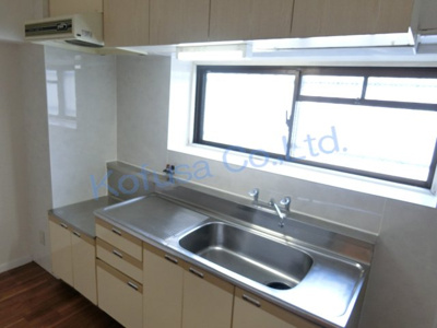 【キッチン】 | ハイツ須磨 | システムキッチン（三口コンロ）