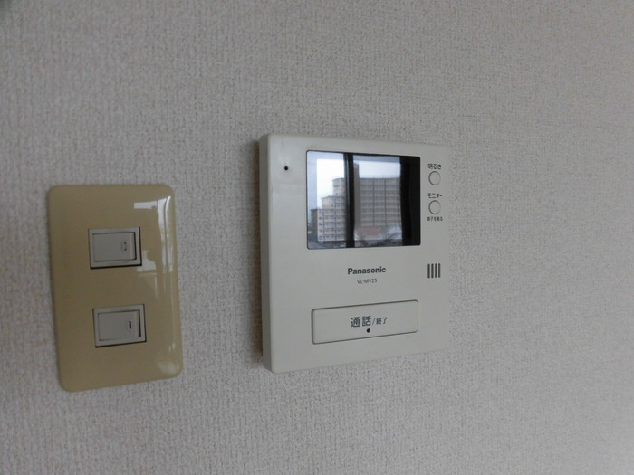 ラーバンハイツのセキュリティ|405 TVインターホン