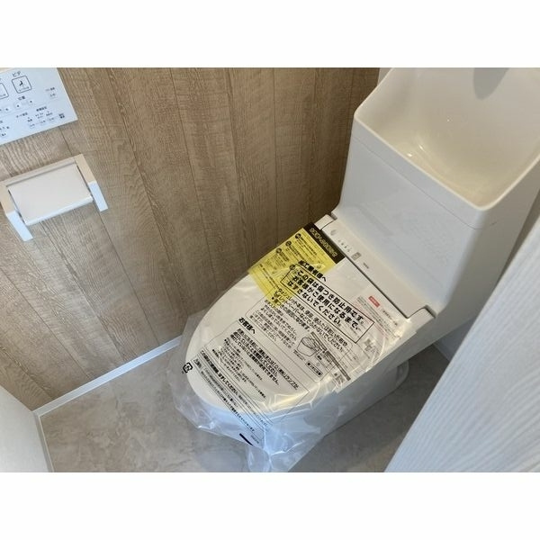 CASA NANA oEのトイレ