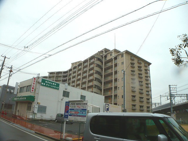 リバーサイドパレス明石の外観