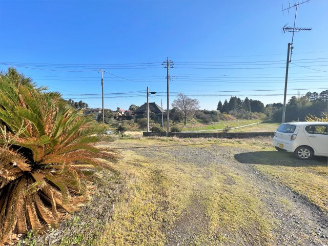 サンフロアーイスミの駐車場