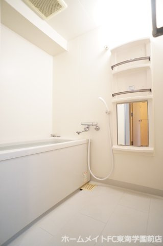 フラワーマンション城西の浴室