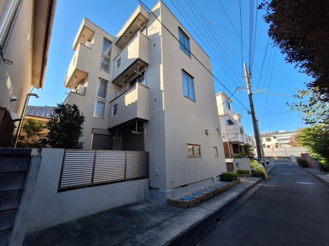 パークローレル与野の外観