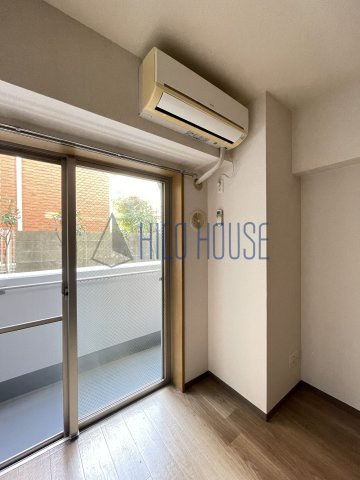 カサル・ミーサの設備