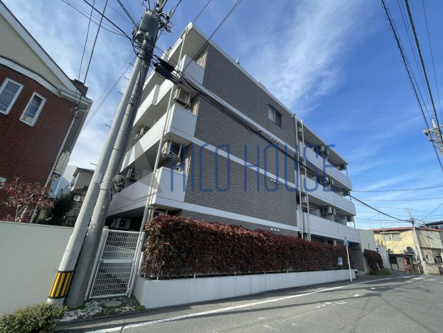 カサル・ミーサの外観