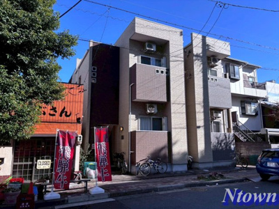 【外観】 | クリスタルガーデン | きれいな外観です