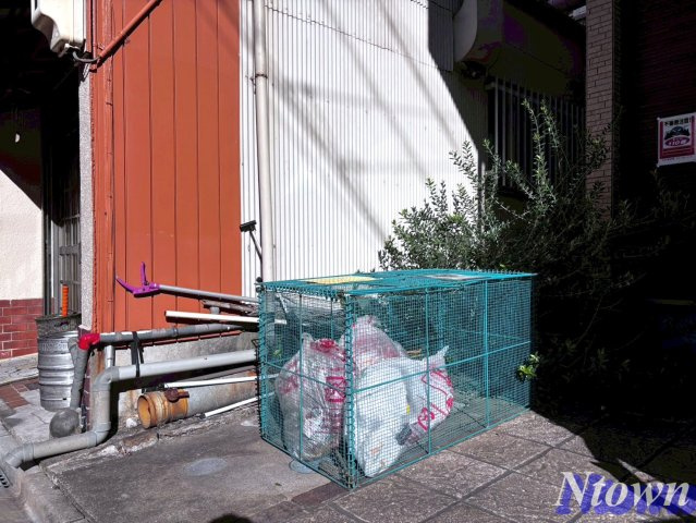 【その他共用部分】 | クリスタルガーデン | ゴミ置き場です