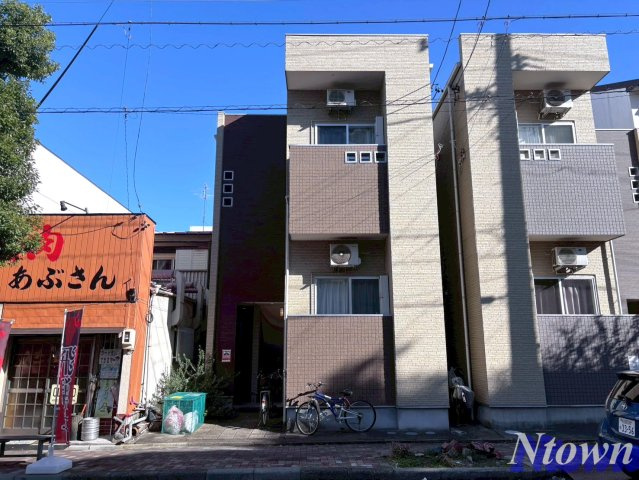 【外観】 | クリスタルガーデン | きれいな外観です