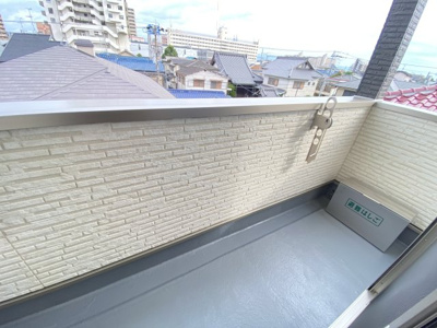 【バルコニー】 | ジーメゾン高石千代田