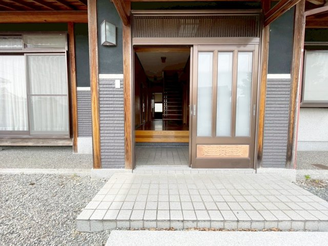 貸戸建　保津町六条口の玄関