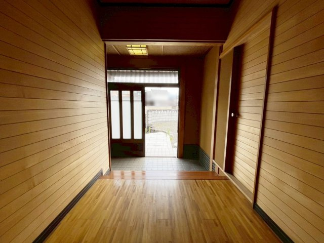 貸戸建　保津町六条口の玄関