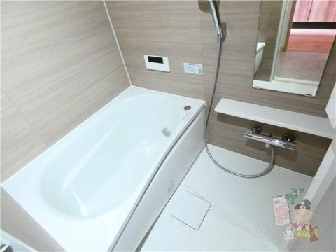 Ｌｅ　ｃｕｂｅ富田町の浴室|バス