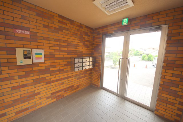 ベルデ帝塚山のロビー