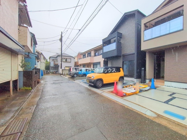 練馬区南大泉3丁目　子育て最適環境　南道路の限定2棟の前面道路含む現地写真
