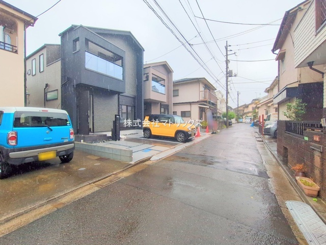 練馬区南大泉3丁目　子育て最適環境　南道路の限定2棟の前面道路含む現地写真