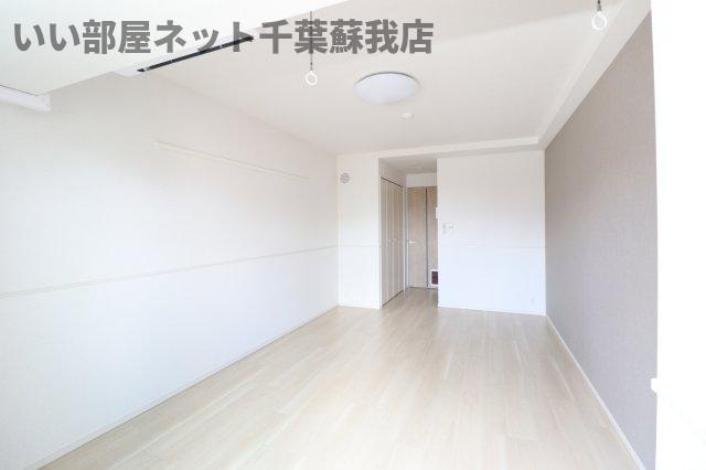 スアヴィス千葉の洋室|使い勝手のいい洋室です