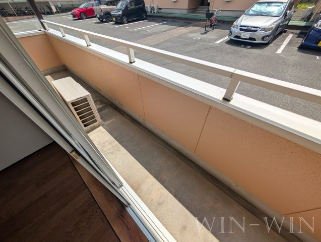 サンヒルズ鷹丘 Cのバルコニー