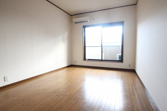 東大阪市若江西新町３丁目の賃貸マンションの洋室