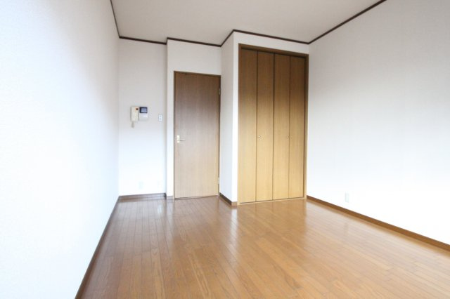 東大阪市若江西新町３丁目の賃貸マンションの洋室