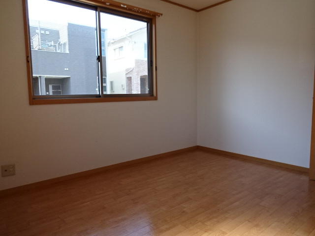 コンフォート大島Ⅳ Ａ棟の子供部屋